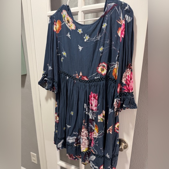 Jaase Blue Floral Dress - Picture 6 of 7